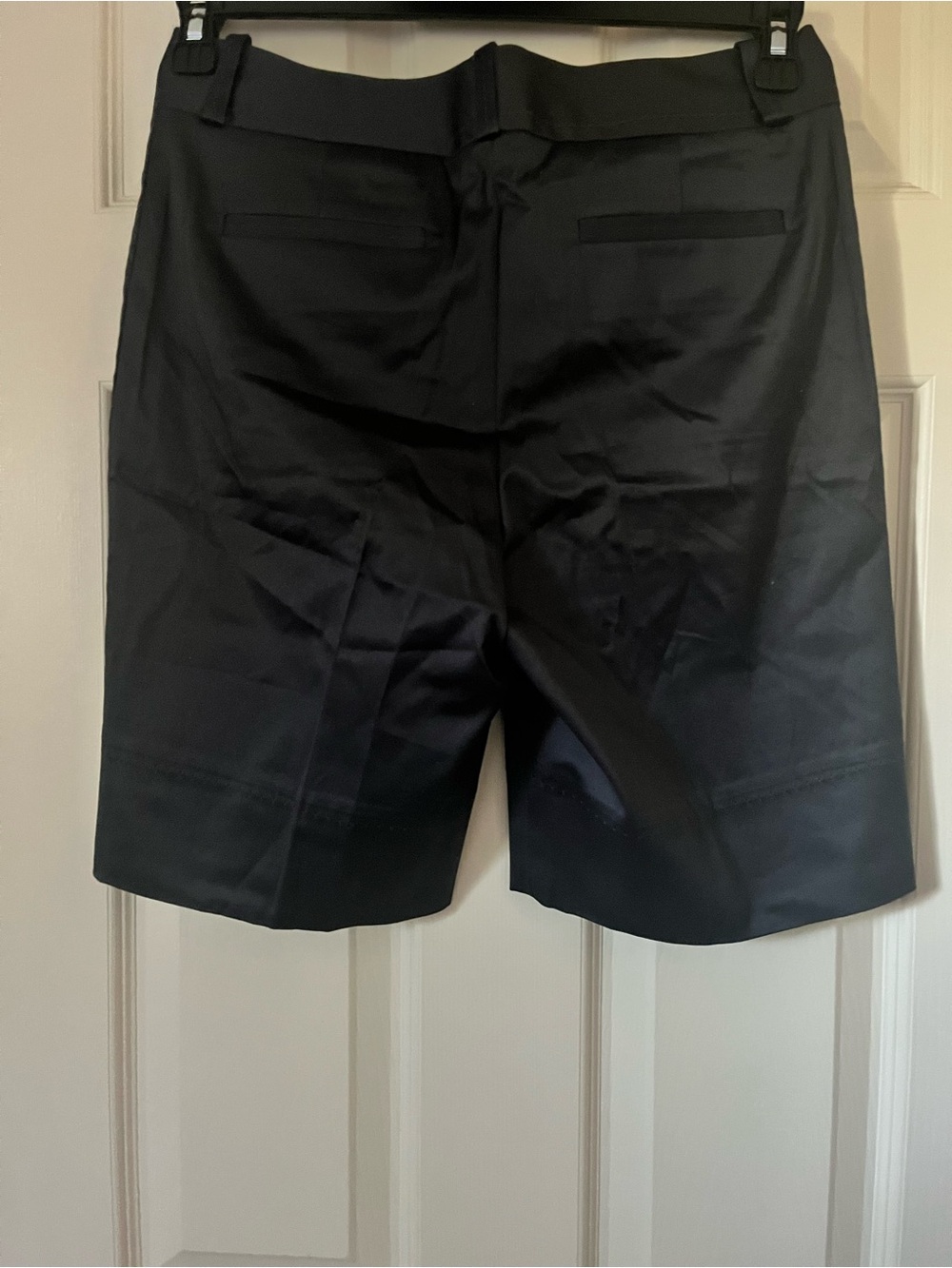 banana republic women’s gray martin fit stretch shorts NWT - Picture 3 of 3